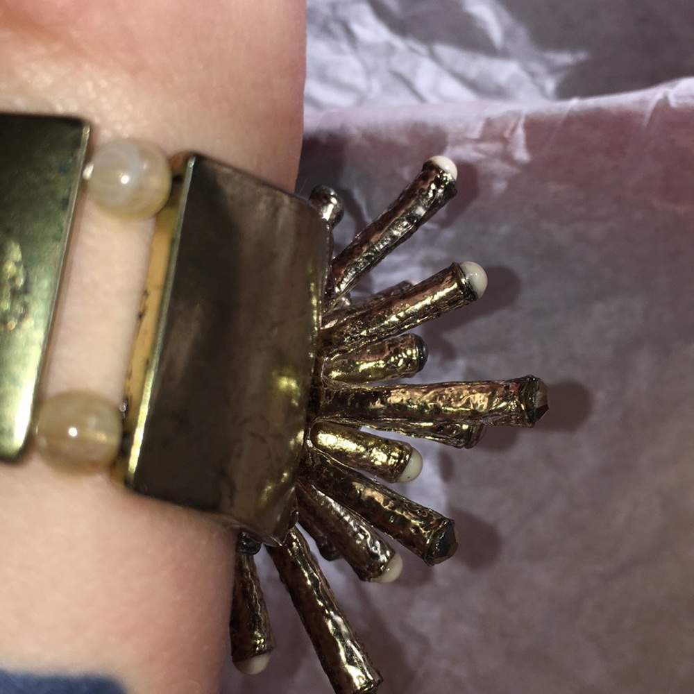 Gold Spiky Rhinestone Bracelet - Picture 8 of 9
